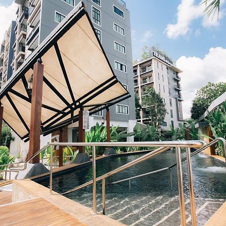 Icheck Inn Trams Square Чиангмай Екстериор снимка